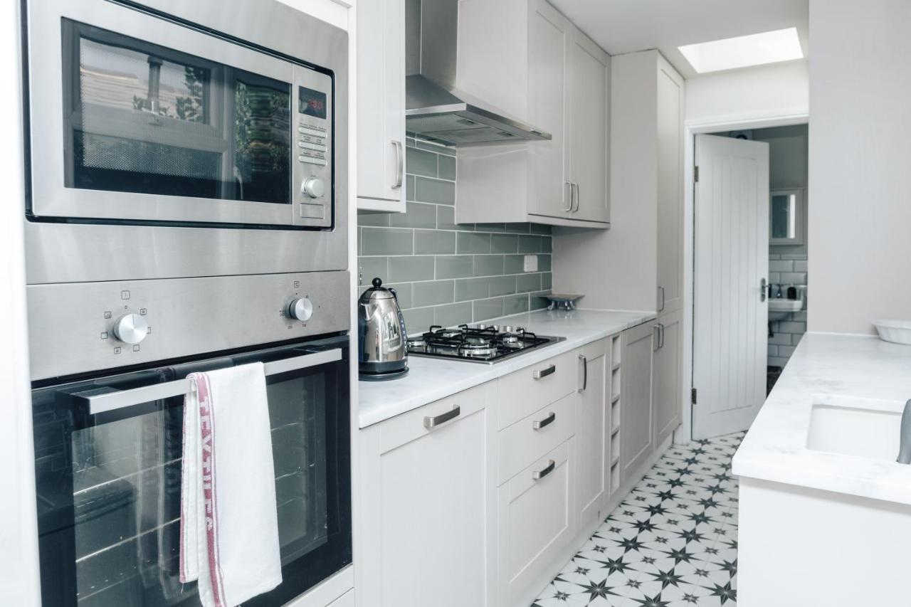 The Dragonfly - Central 2 Bedroom House Henley-on-Thames Esterno foto