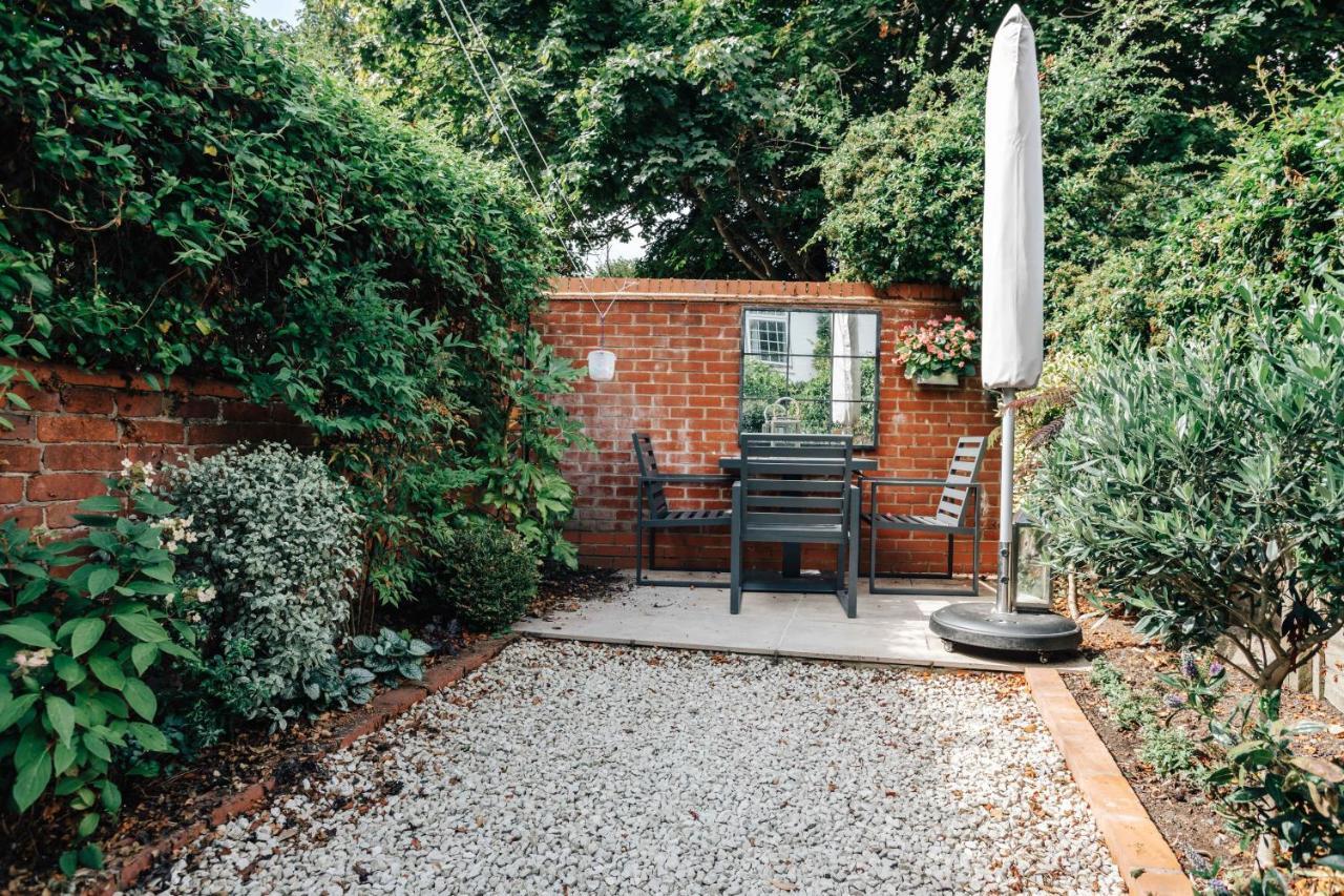 The Dragonfly - Central 2 Bedroom House Henley-on-Thames Esterno foto