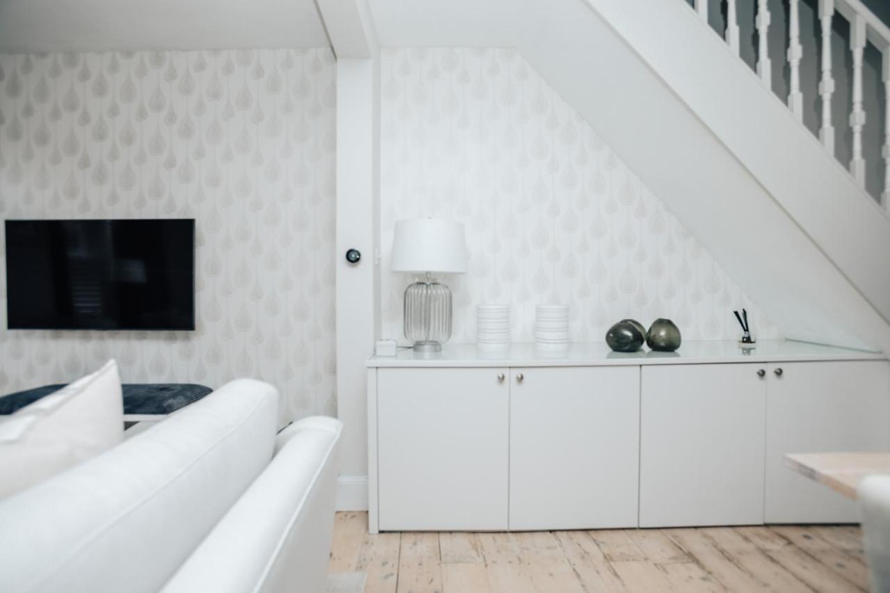 The Dragonfly - Central 2 Bedroom House Henley-on-Thames Esterno foto